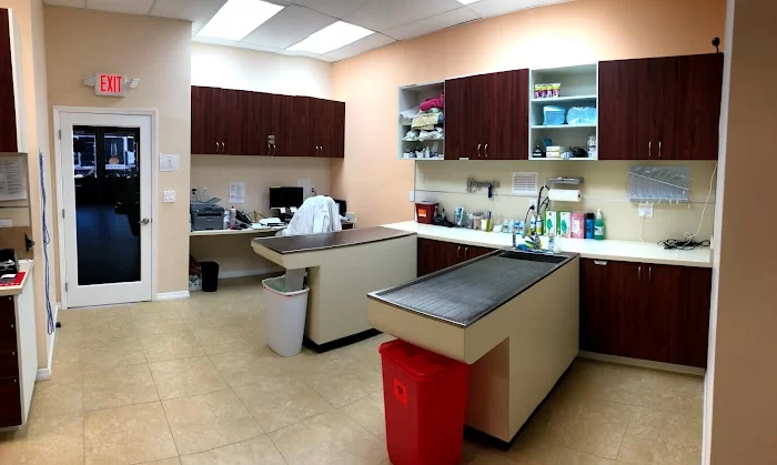 Grove Animal Hospital 2
