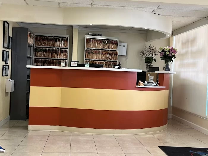 Diaz' Heart Animal Hospital 12