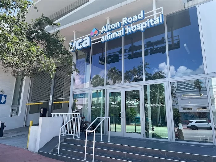 VCA Alton Road Animal Hospital 12