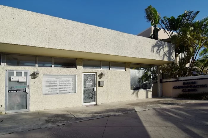 Pets & Vets Animal Clinic 12