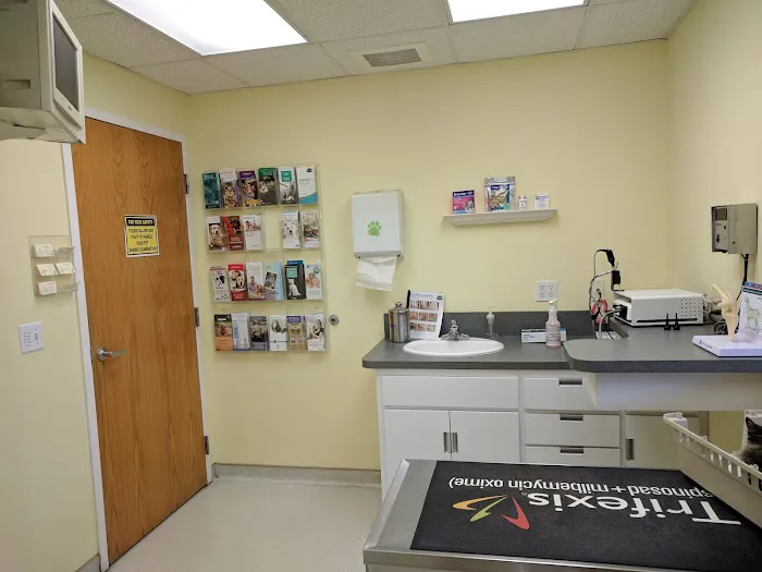 Cleveland Heights Animal Hospital 12