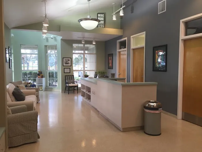 Lakeland Veterinary Hospital & Wellness Center 12