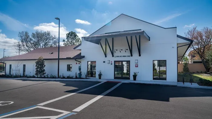 Sand Lake Animal Clinic 12