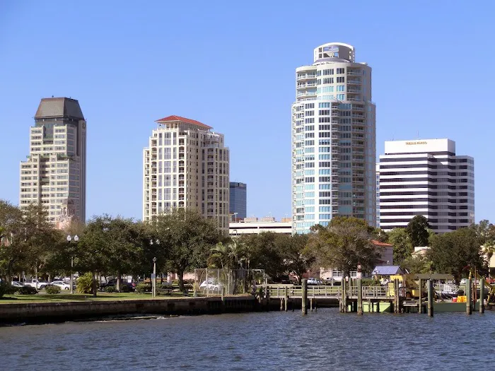 Downtown St. Pete Vet Clinic 12