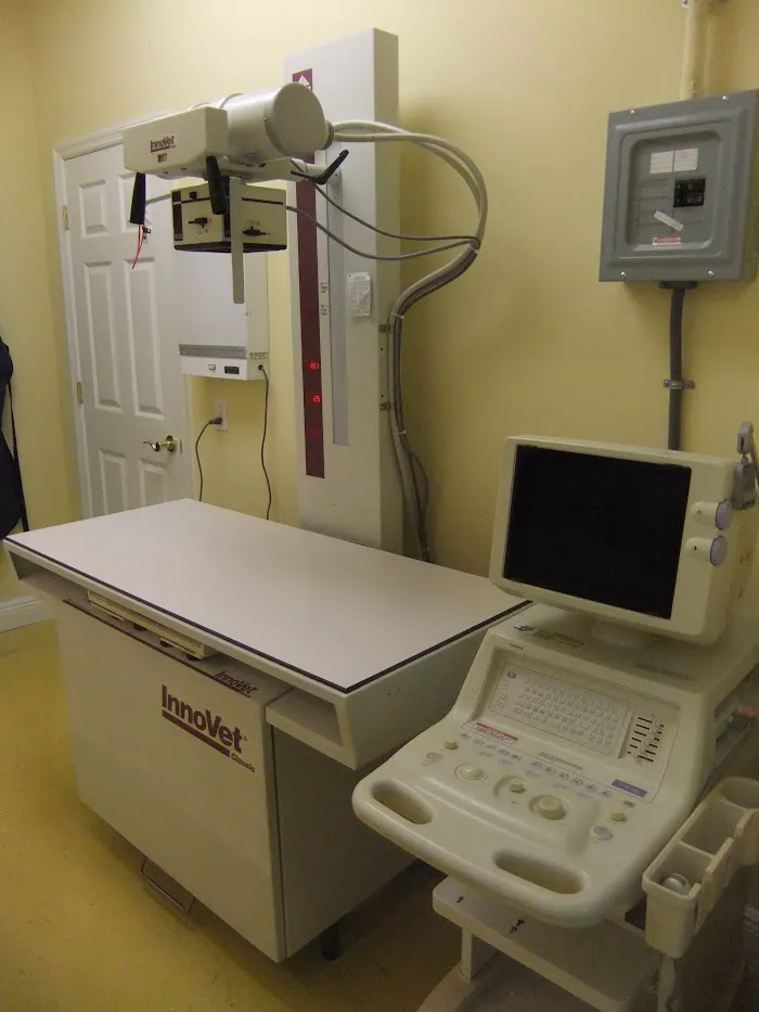Cross Creek Animal Medical Centre 12