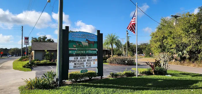 Town & Country Veterinary Clinic 12