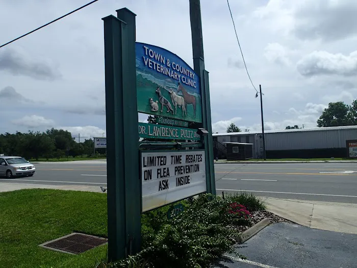 Town & Country Veterinary Clinic 12