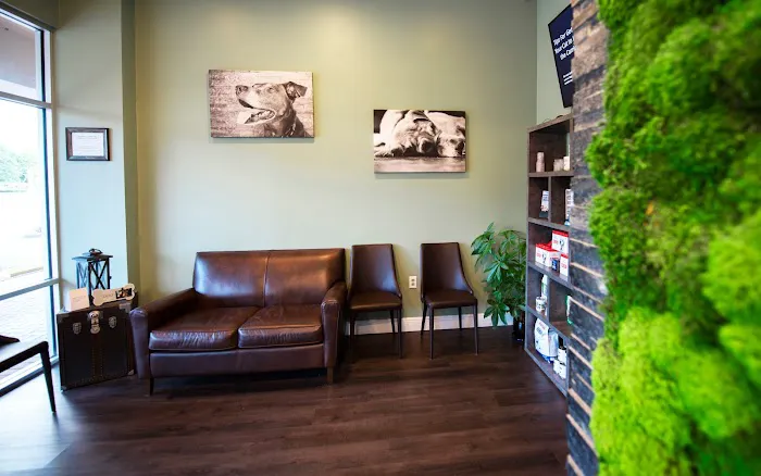 West Park Animal Hospital 12
