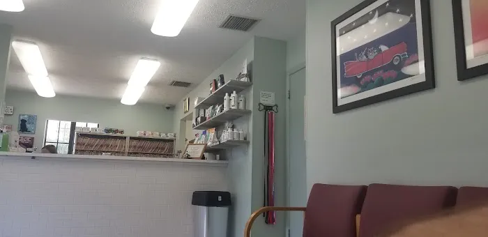 Land O Lakes Animal Hospital 12