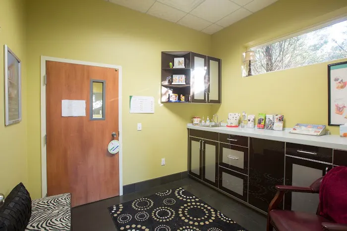 Lakeside Animal Hospital 12