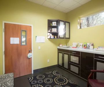 Lakeside Animal Hospital