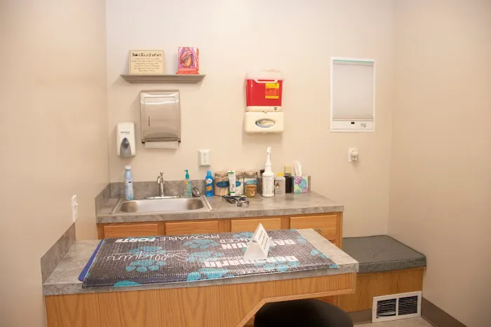 Ottawa Animal Hospital West 3