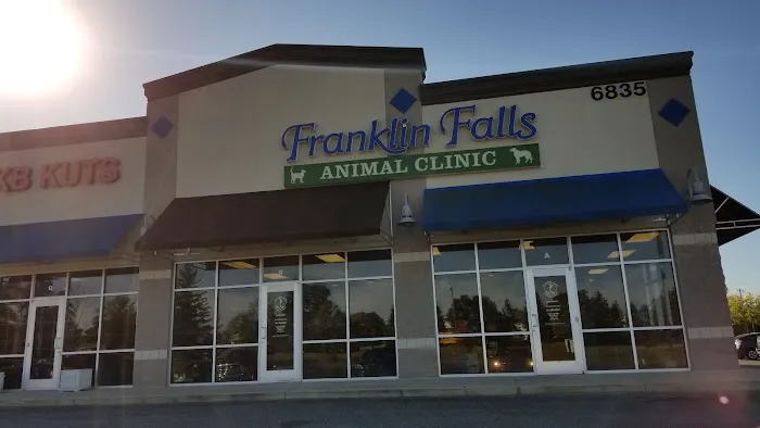 Franklin Falls Animal Clinic 12
