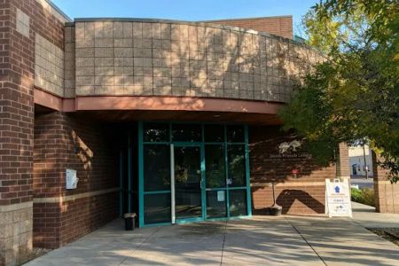 Dumb Friends League Veterinary Hospital at CSU Spur