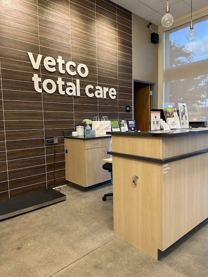 Fort Myers Animal Hospital 12
