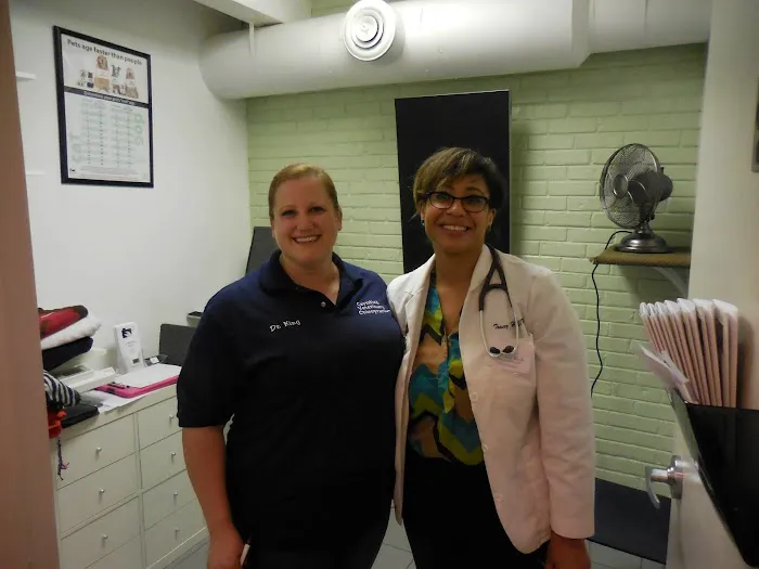 Oz Animal Hospital Lincoln Park 5