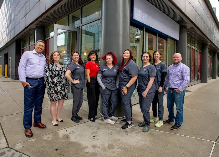 West Loop Veterinary Care Streeterville 7
