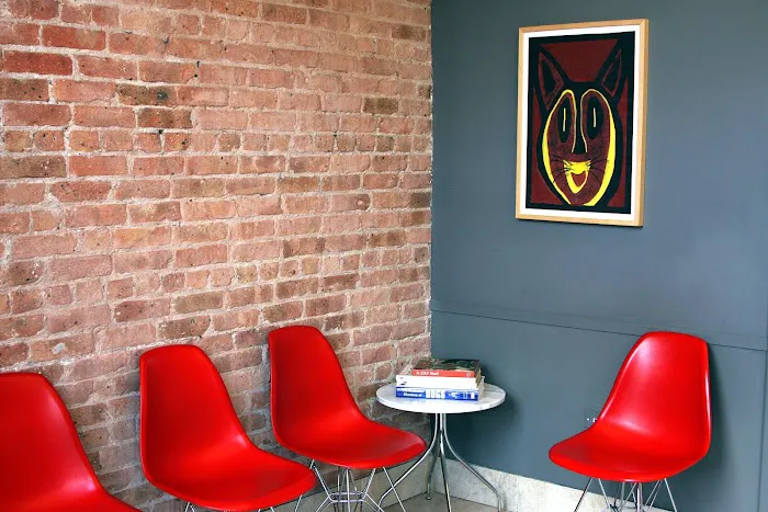 West Loop Veterinary Care 5