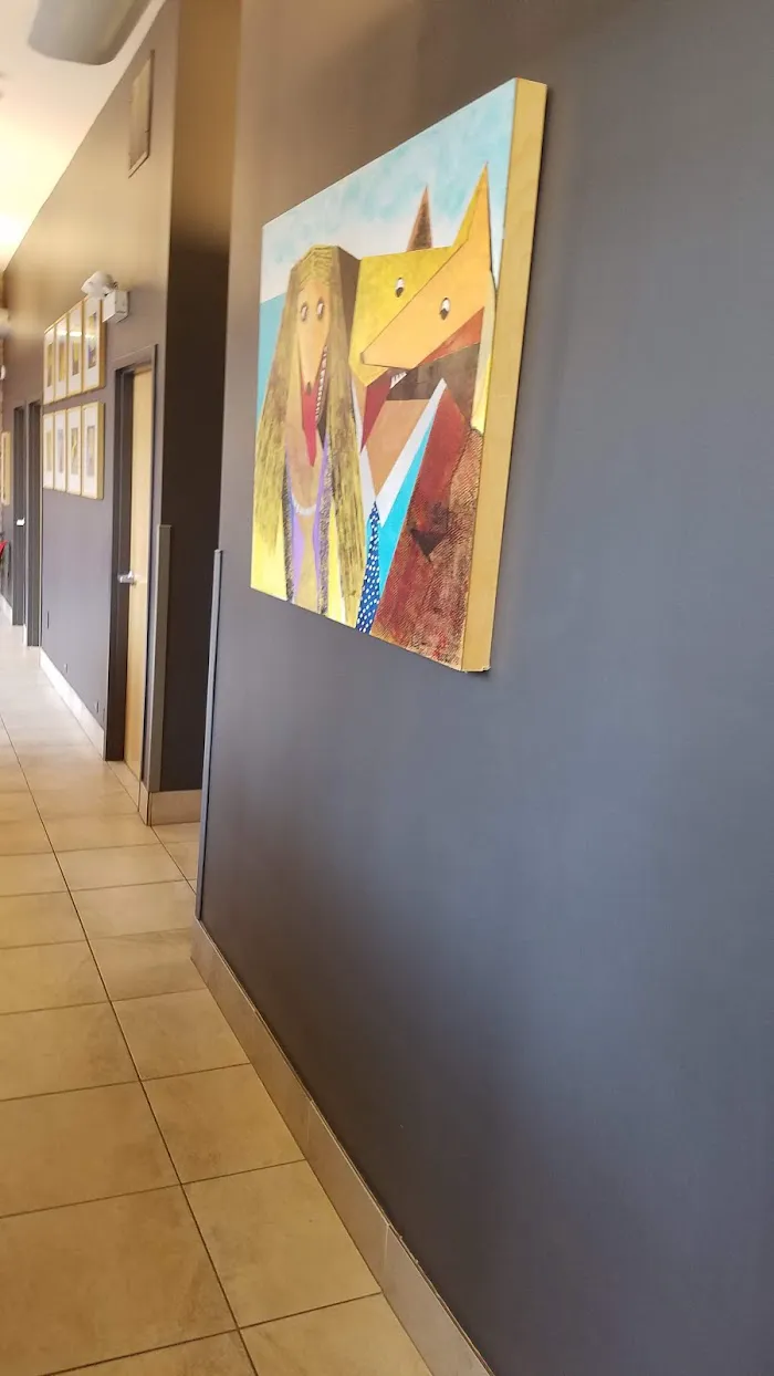 West Loop Veterinary Care 2