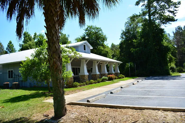 Micanopy Animal Hospital 12