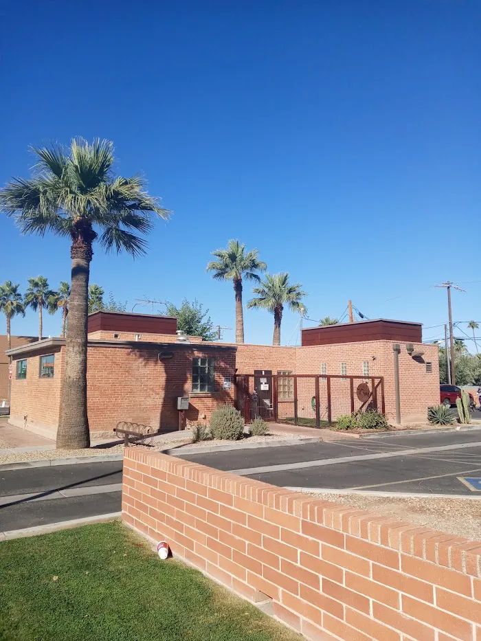 North Kenilworth Veterinary Care 12