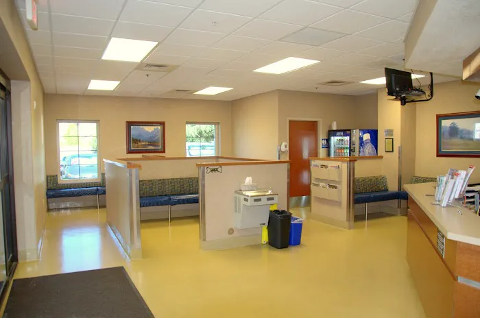 Arizona Veterinary Emergency & Critical Care Center 6