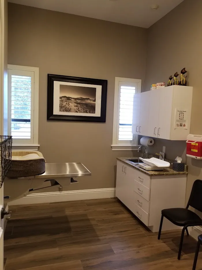 Hiawassee Veterinary Clinic 3