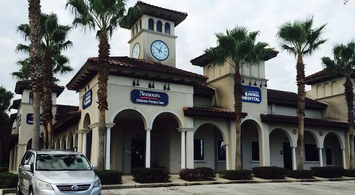 Luv-N-Care Animal Hospital 12
