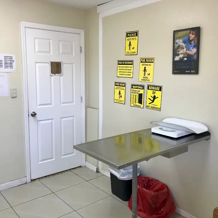 Lee Rd. Pet Doc Hospital 12