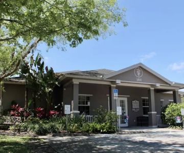 Tuscawilla Oaks Animal Hospital