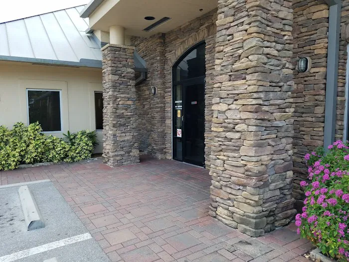 Humane Society Naples: Veterinary Clinic 12