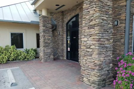 Humane Society Naples: Veterinary Clinic