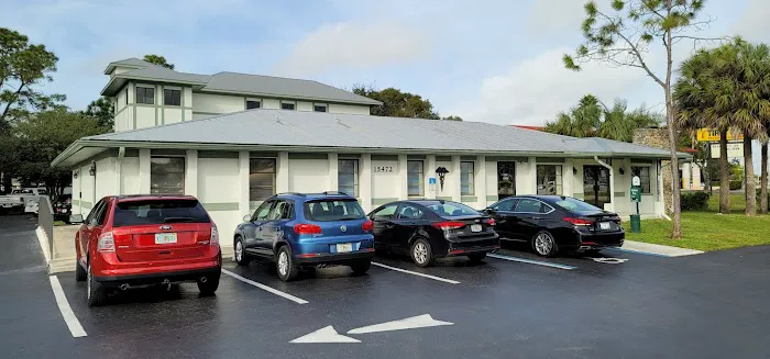 South Trail Animal Hospital 12