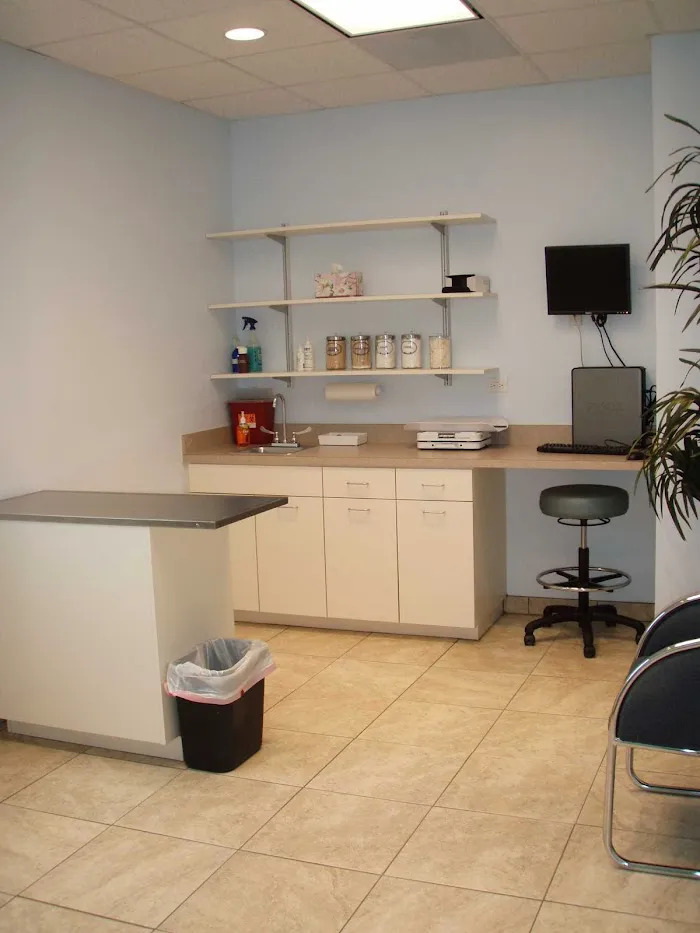Emergency Pet Hospital Of Collier County 12