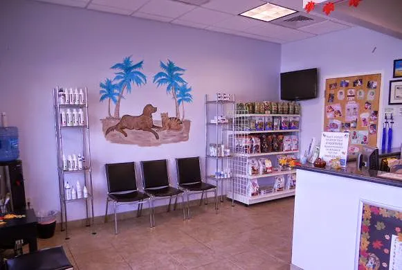 Donald Ross Village Animal Hospital 12
