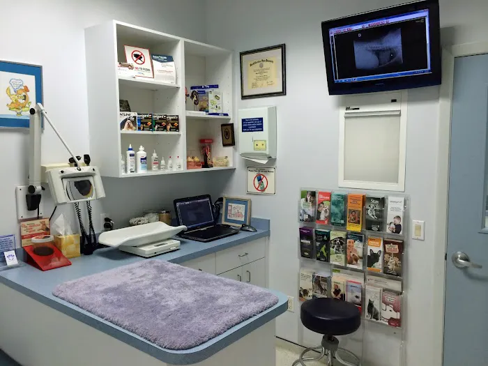 Fondren Pet Care Center 12