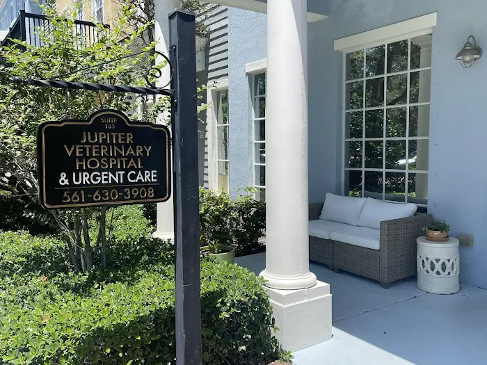 Jupiter Veterinary Hospital & Urgent Care 12