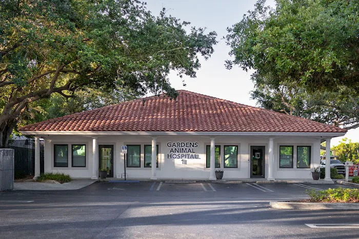 Gardens Animal Hospital 12