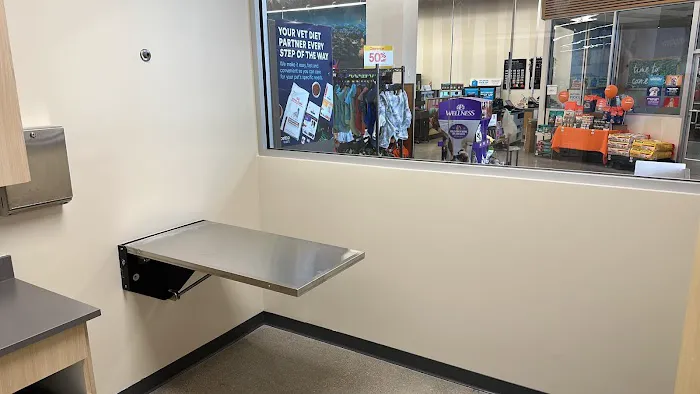 Palm Beach Gardens Animal Hospital - Vetco Total Care 12