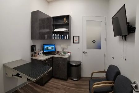 Animal Hospital at the Marketplace
