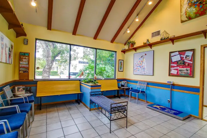 Community Animal Hospital of Royal Palm Beach 12