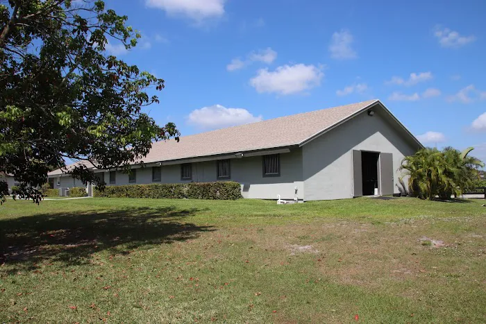 Rood & Riddle Equine Hospital in Wellington 12