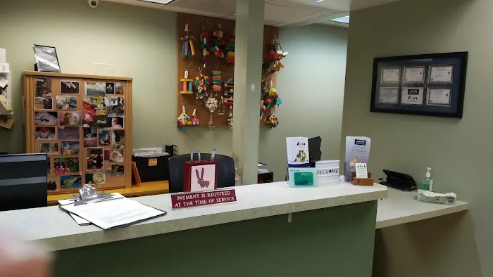 Midwest Bird and Exotic Animal Hospital 3