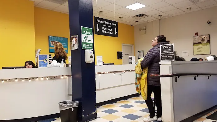 PAWS Chicago Medical Center & Lurie Clinic 1