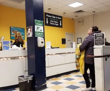 PAWS Chicago Medical Center & Lurie Clinic