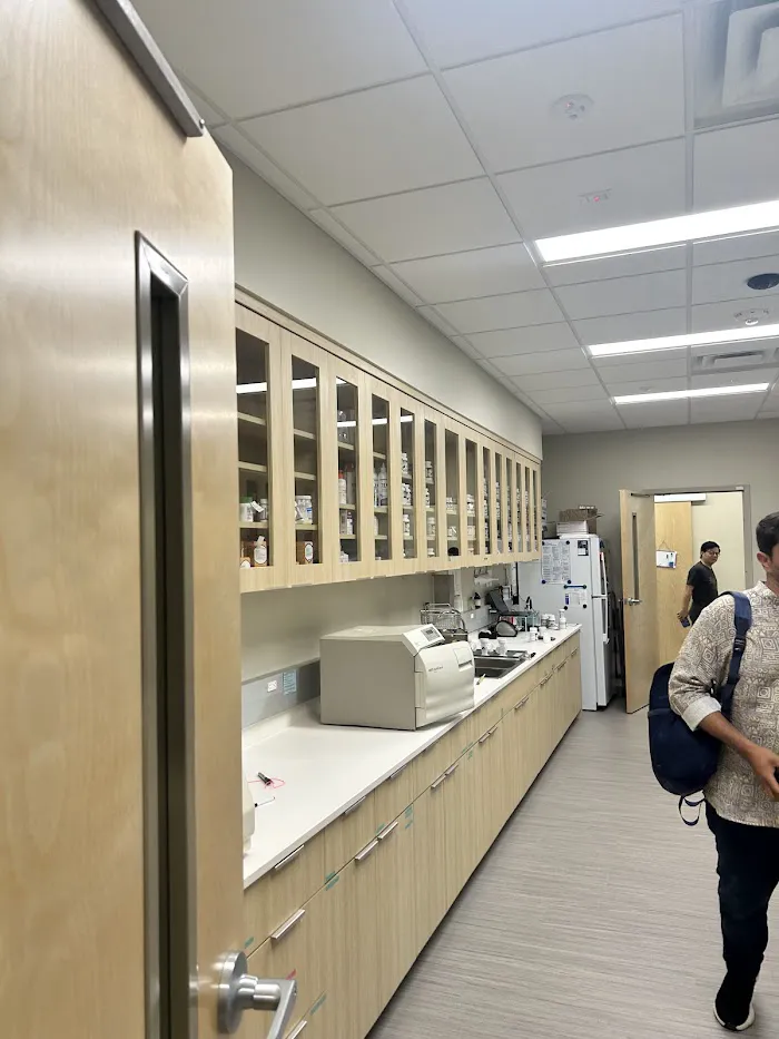 Chi Animal Hospital 12