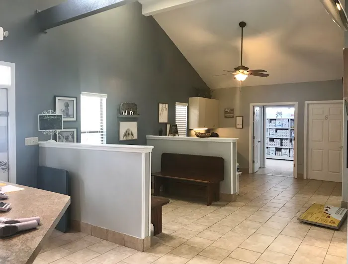 Dogwood Veterinary Hospital 12