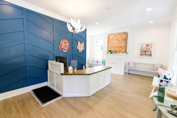 Simmons Veterinary Clinic 8