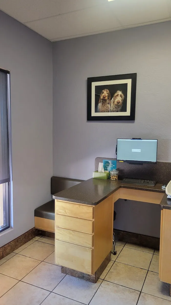 Pinnacle Peak Animal Hospital 4