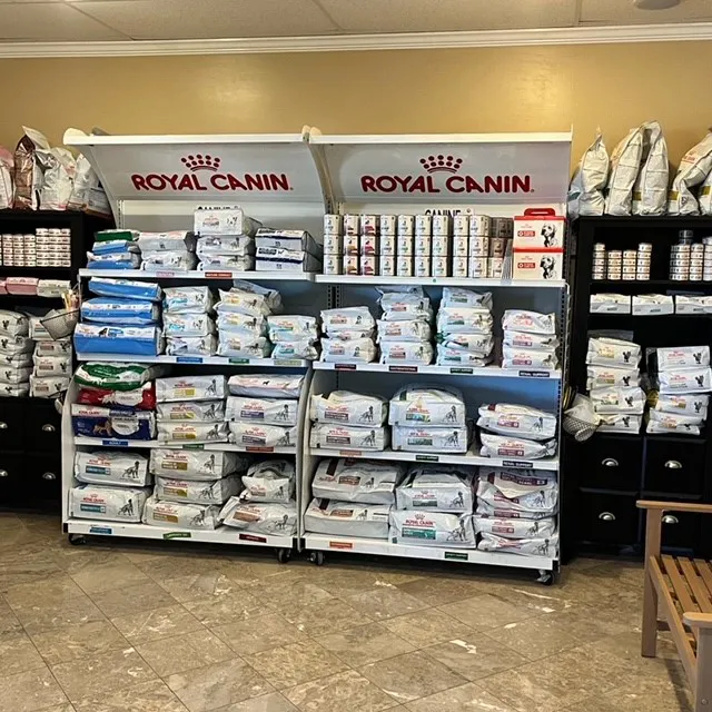 Desert Hills Animal Clinic 3